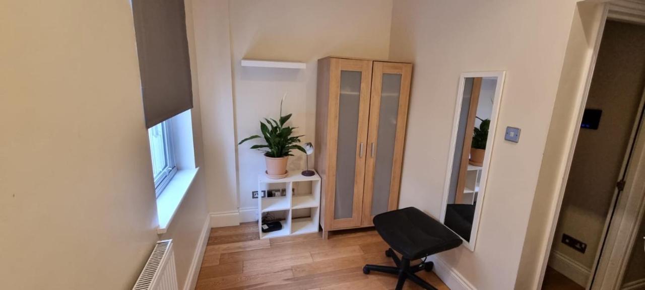 Sootheus - Soho71 Leilighet London Eksteriør bilde